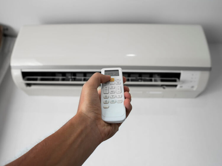 Heat Pumps and Air Conditioning installation and service